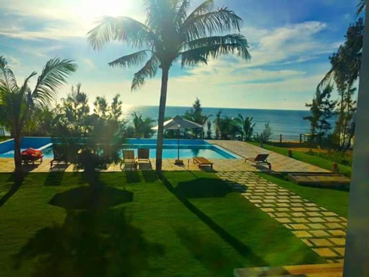 P&T Family Resort Фантхьет Экстерьер фото